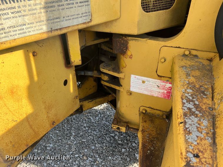 image for item LI9612 1967 Caterpillar 950  wheel loader