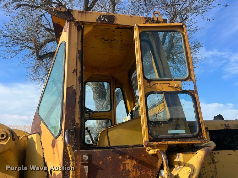 image for item LI9612 1967 Caterpillar 950  wheel loader