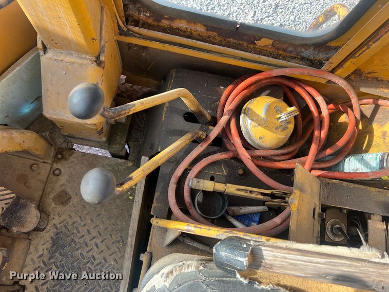 image for item LI9612 1967 Caterpillar 950  wheel loader