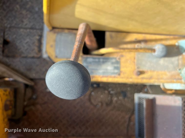 image for item LI9612 1967 Caterpillar 950  wheel loader