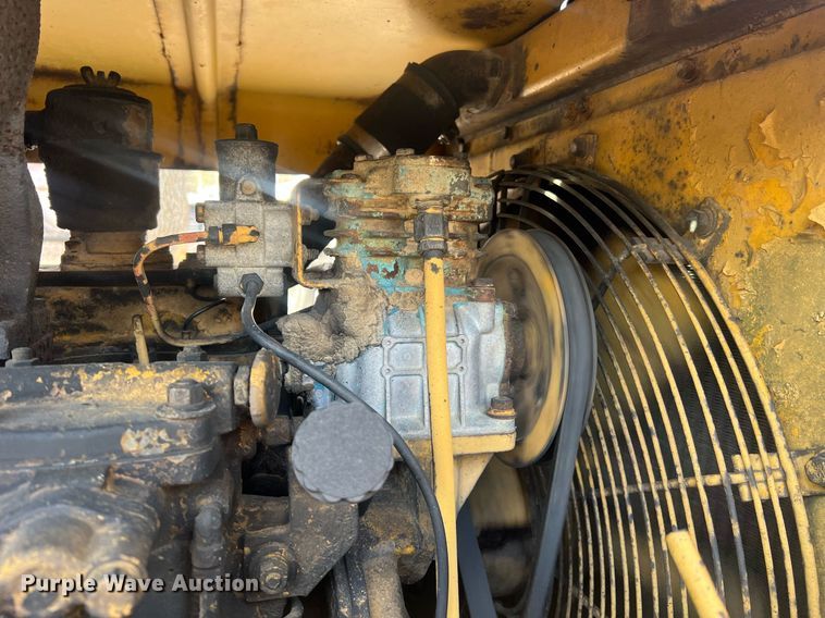 image for item LI9612 1967 Caterpillar 950  wheel loader