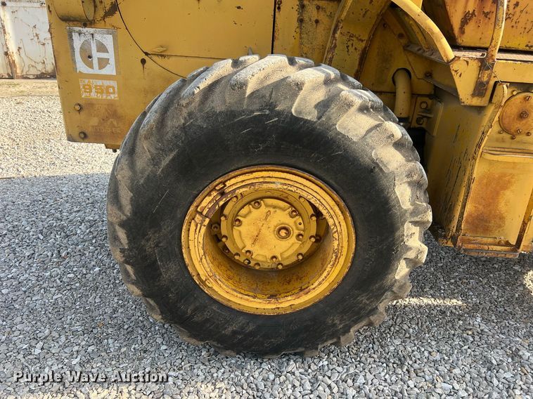 image for item LI9612 1967 Caterpillar 950  wheel loader