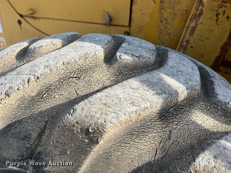 image for item LI9612 1967 Caterpillar 950  wheel loader