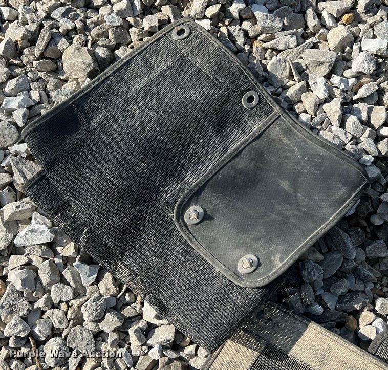 image for item LI9614 2005 Caterpillar 140H  motor grader