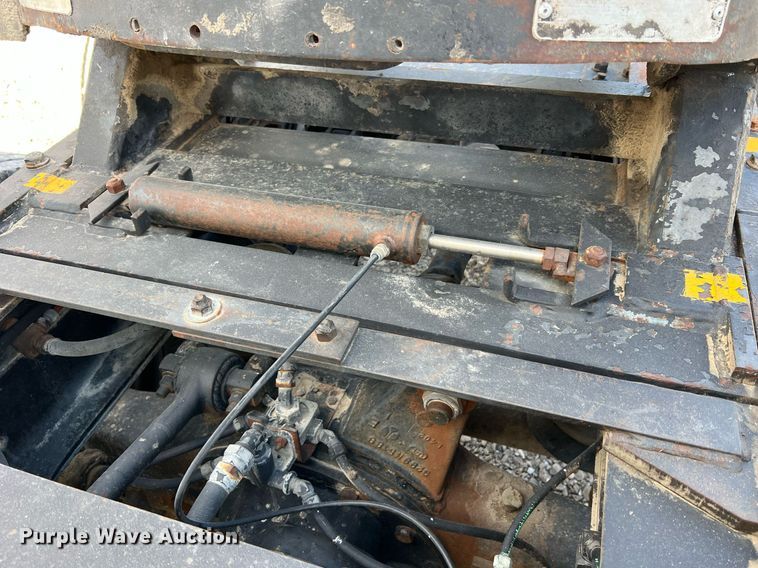 image for item LI9615 1985 Ford L9000  semi truck