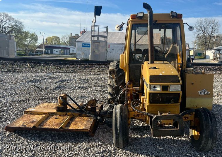 image for item LI9616 1996 Case 4230 XL  tractor