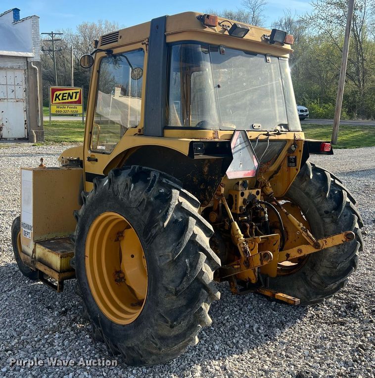 image for item LI9616 1996 Case 4230 XL  tractor