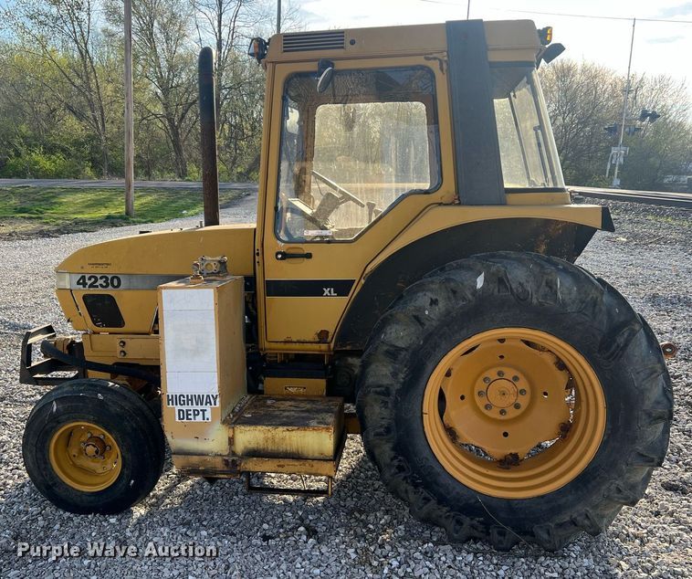 image for item LI9616 1996 Case 4230 XL  tractor