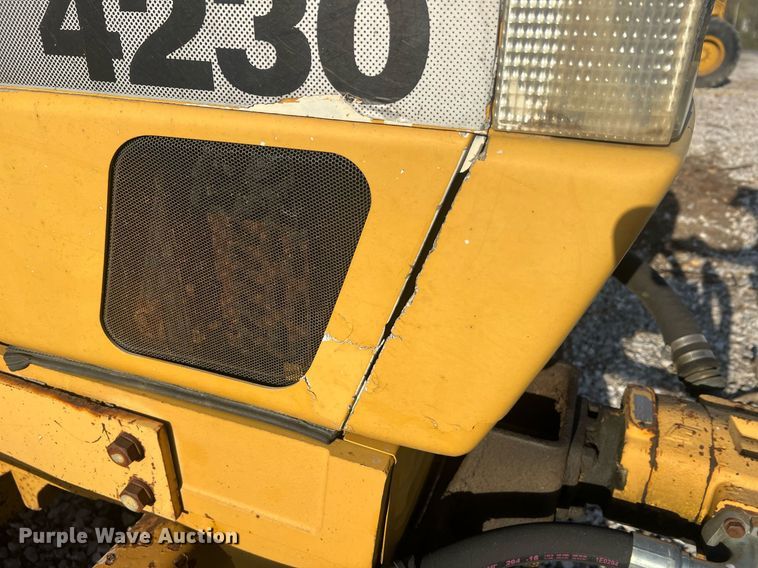 image for item LI9616 1996 Case 4230 XL  tractor