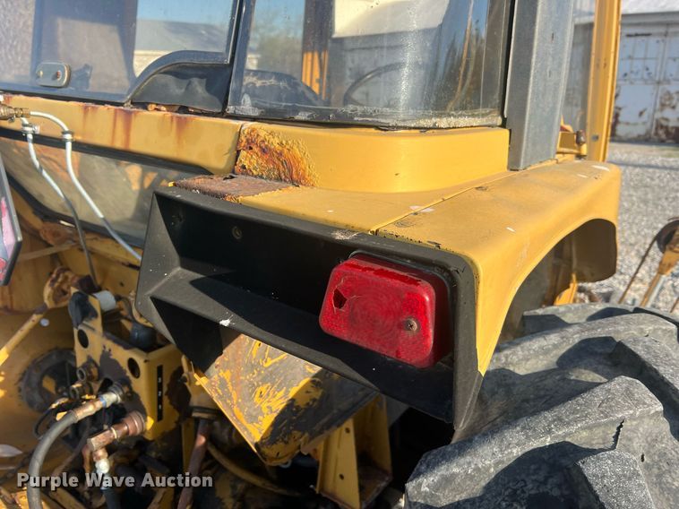 image for item LI9616 1996 Case 4230 XL  tractor