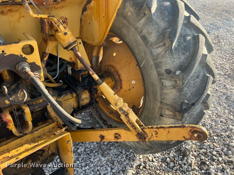 image for item LI9616 1996 Case 4230 XL  tractor