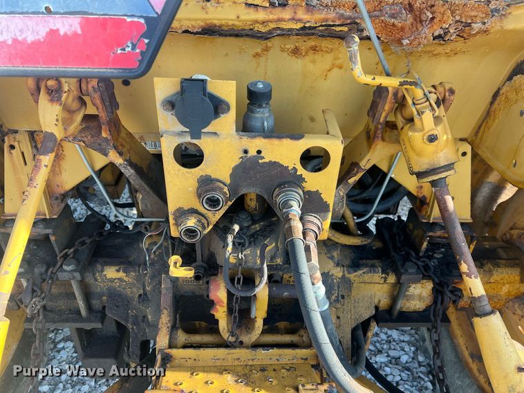 image for item LI9616 1996 Case 4230 XL  tractor