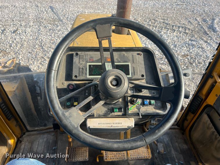 image for item LI9616 1996 Case 4230 XL  tractor