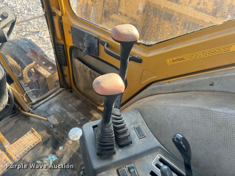 image for item LI9616 1996 Case 4230 XL  tractor