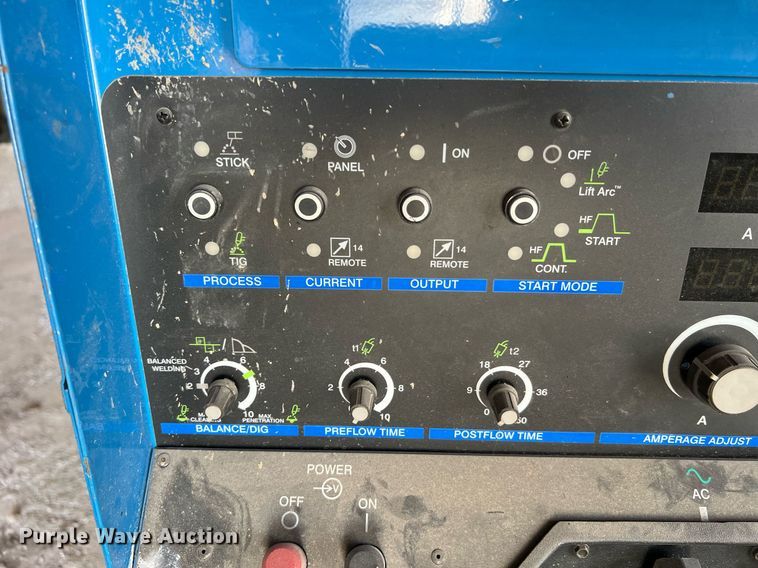 image for item LI9617 Miller Syncrowave 350LX  welder/generator