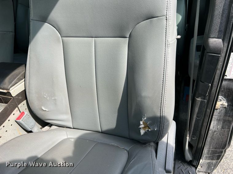 image for item LI9619 2011 Ford F150 XL  SuperCab pickup truck