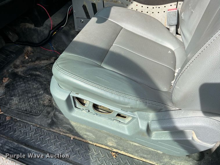 image for item LI9619 2011 Ford F150 XL  SuperCab pickup truck