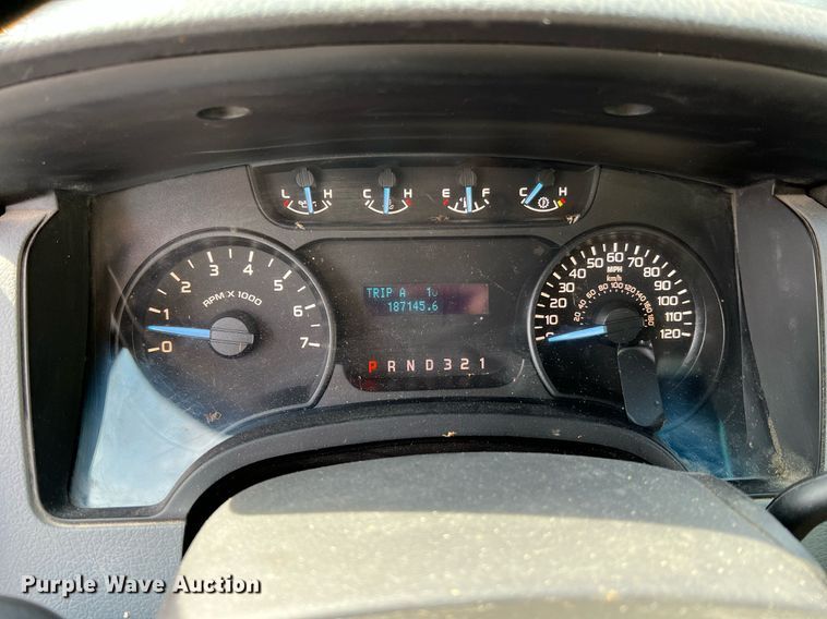 image for item LI9619 2011 Ford F150 XL  SuperCab pickup truck