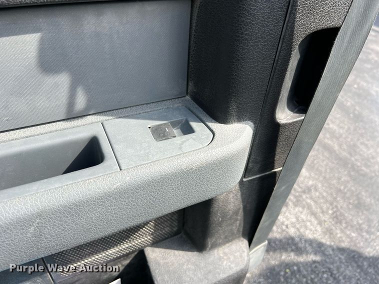 image for item LI9619 2011 Ford F150 XL  SuperCab pickup truck