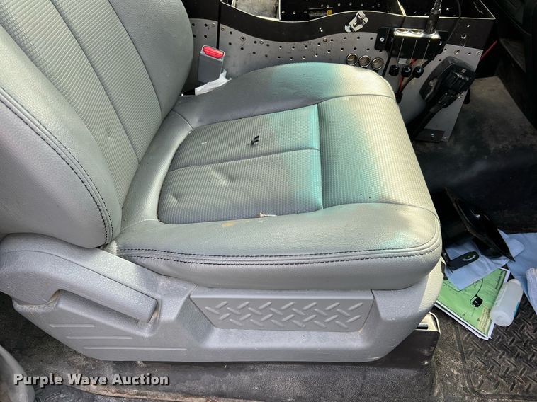 image for item LI9619 2011 Ford F150 XL  SuperCab pickup truck