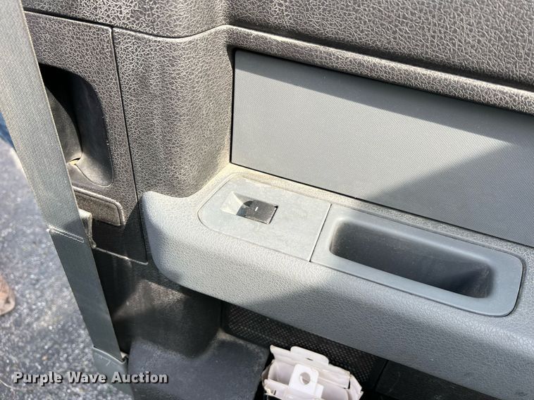 image for item LI9619 2011 Ford F150 XL  SuperCab pickup truck