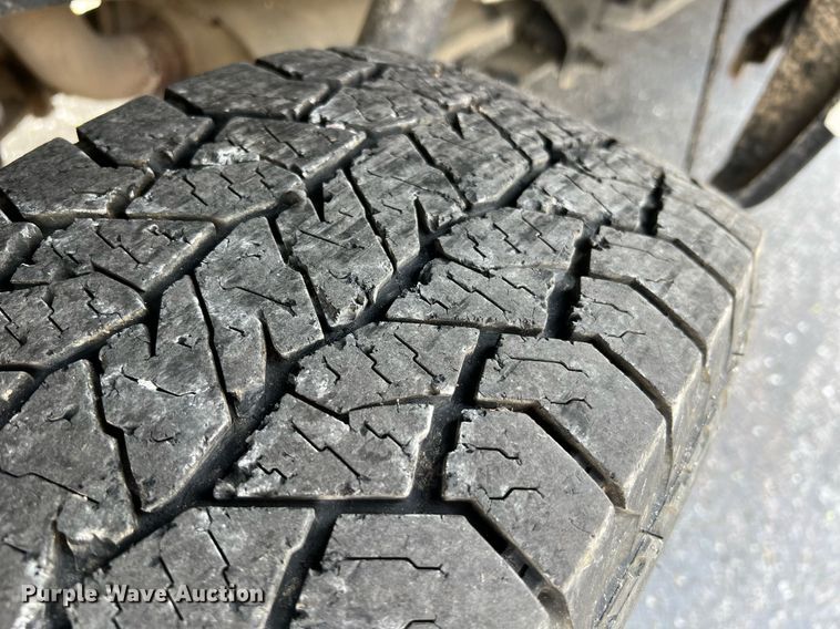 image for item LI9619 2011 Ford F150 XL  SuperCab pickup truck