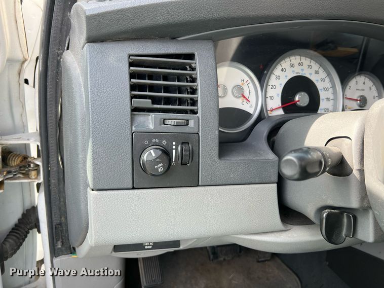 image for item LI9620 2008 Dodge Durango SLT  SUV