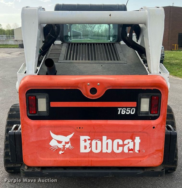 image for item LI9627 2015 Bobcat T650  tracked skid steer loader