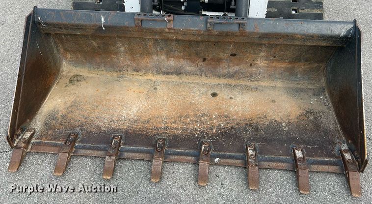 image for item LI9627 2015 Bobcat T650  tracked skid steer loader