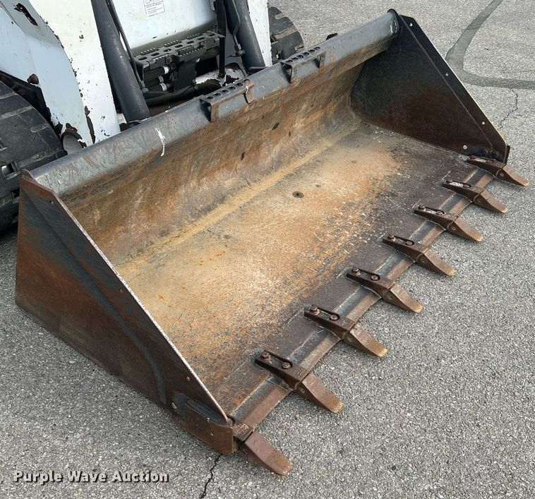 image for item LI9627 2015 Bobcat T650  tracked skid steer loader