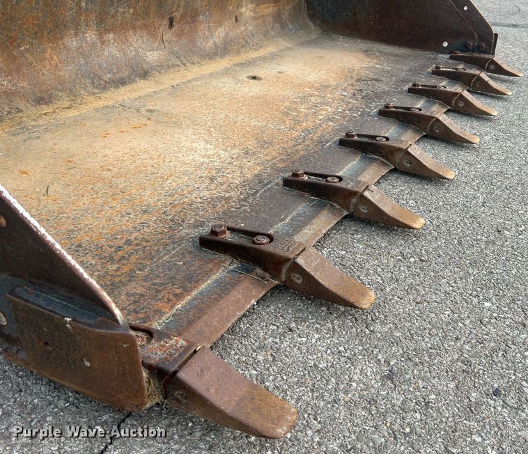 image for item LI9627 2015 Bobcat T650  tracked skid steer loader