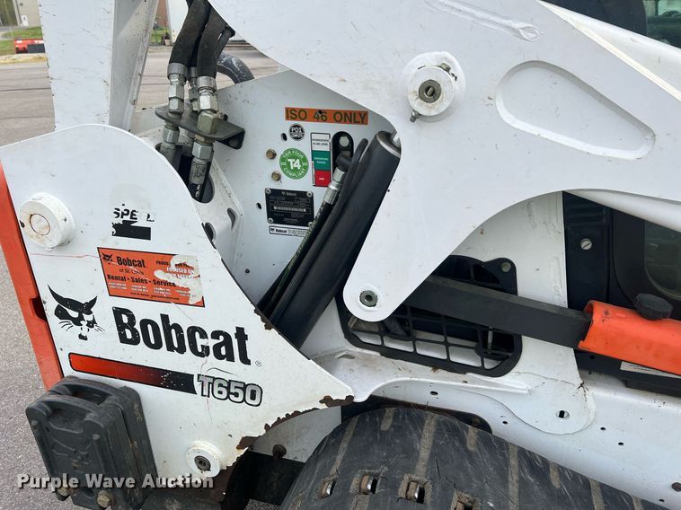 image for item LI9627 2015 Bobcat T650  tracked skid steer loader