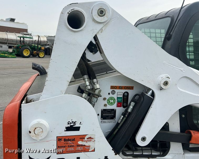 image for item LI9627 2015 Bobcat T650  tracked skid steer loader