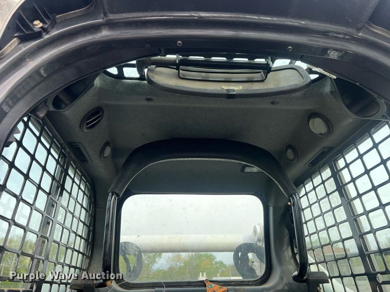 image for item LI9627 2015 Bobcat T650  tracked skid steer loader