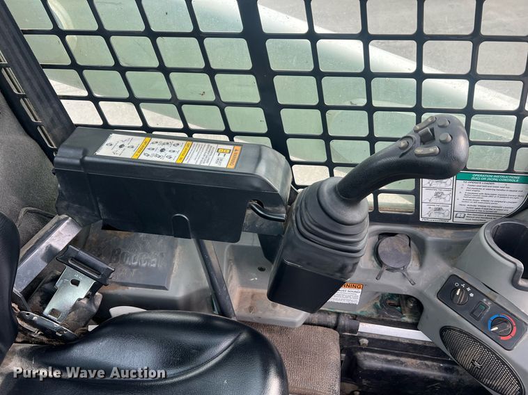 image for item LI9627 2015 Bobcat T650  tracked skid steer loader