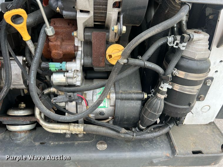 image for item LI9627 2015 Bobcat T650  tracked skid steer loader