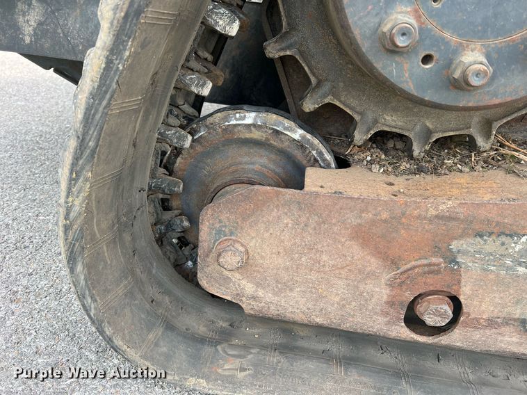 image for item LI9627 2015 Bobcat T650  tracked skid steer loader