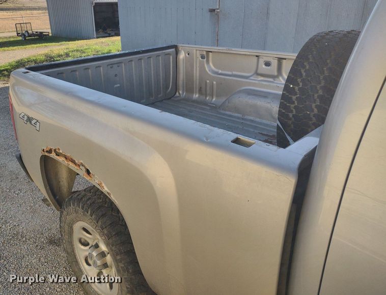 image for item LL9044 2008 Chevrolet Silverado 1500  Ext. Cab pickup truck