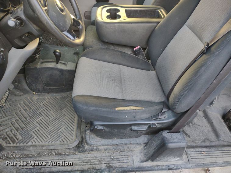 image for item LL9044 2008 Chevrolet Silverado 1500  Ext. Cab pickup truck