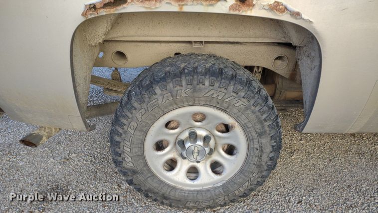 image for item LL9044 2008 Chevrolet Silverado 1500  Ext. Cab pickup truck