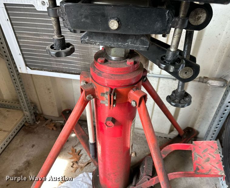 image for item LN9200 Central Hydraulics  transmission Jack