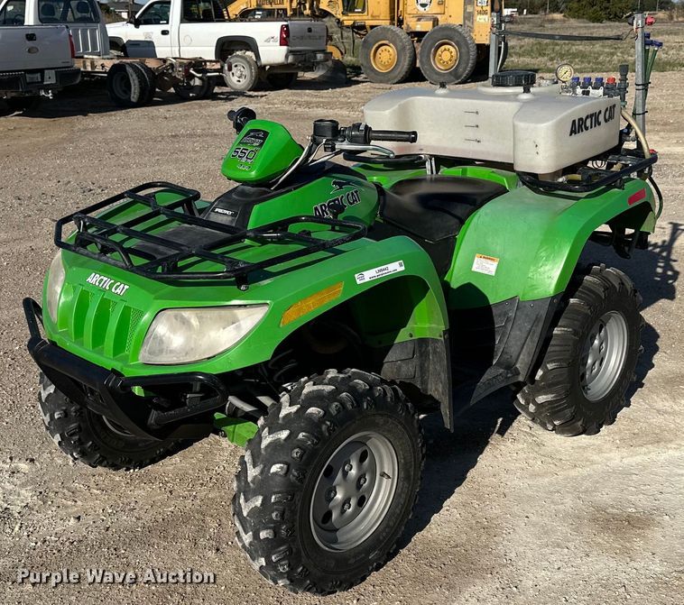 image for item LN9442 2009 Arctic Cat 550 H1 EFI  ATV