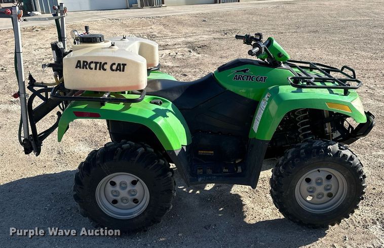 image for item LN9442 2009 Arctic Cat 550 H1 EFI  ATV