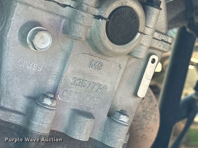 image for item LN9442 2009 Arctic Cat 550 H1 EFI  ATV