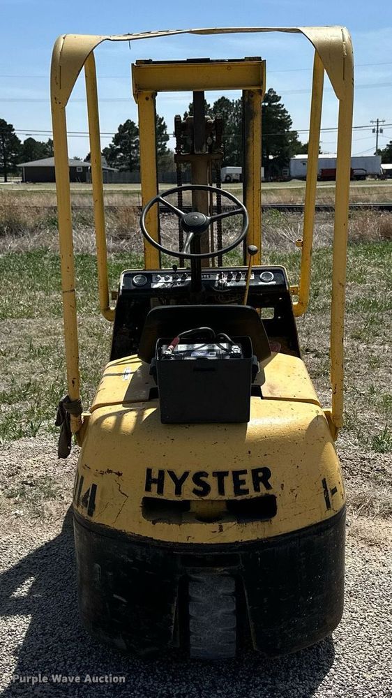 image for item LN9443 Hyster H30E  forklift