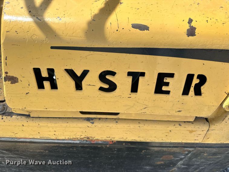 image for item LN9443 Hyster H30E  forklift