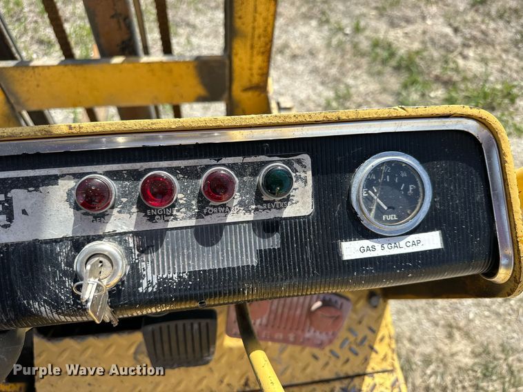 image for item LN9443 Hyster H30E  forklift