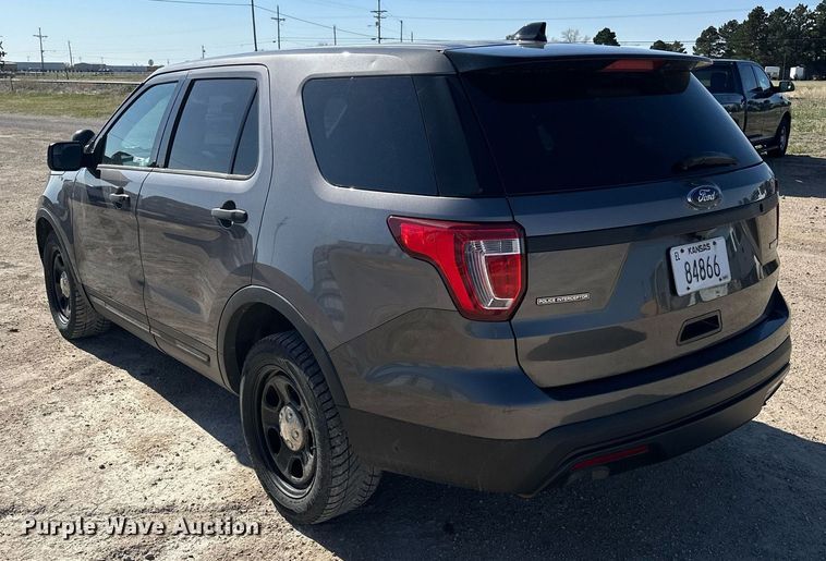 image for item LN9446 2016 Ford Explorer Police Interceptor  SUV