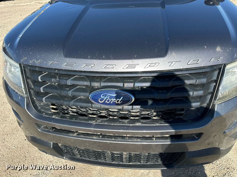 image for item LN9446 2016 Ford Explorer Police Interceptor  SUV