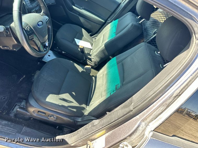 image for item LN9446 2016 Ford Explorer Police Interceptor  SUV